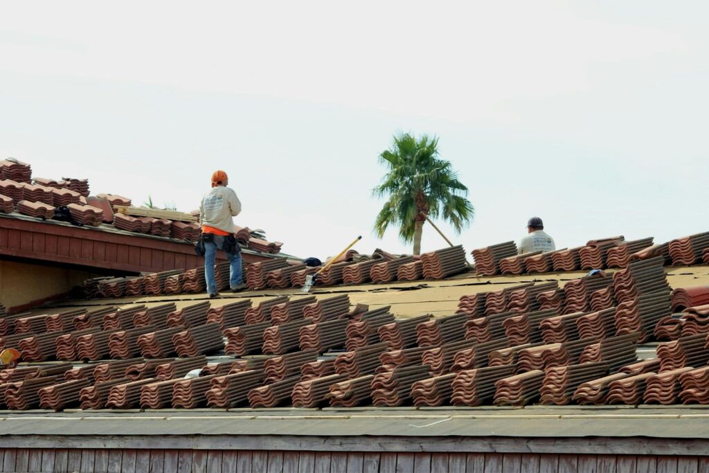 installing shingles